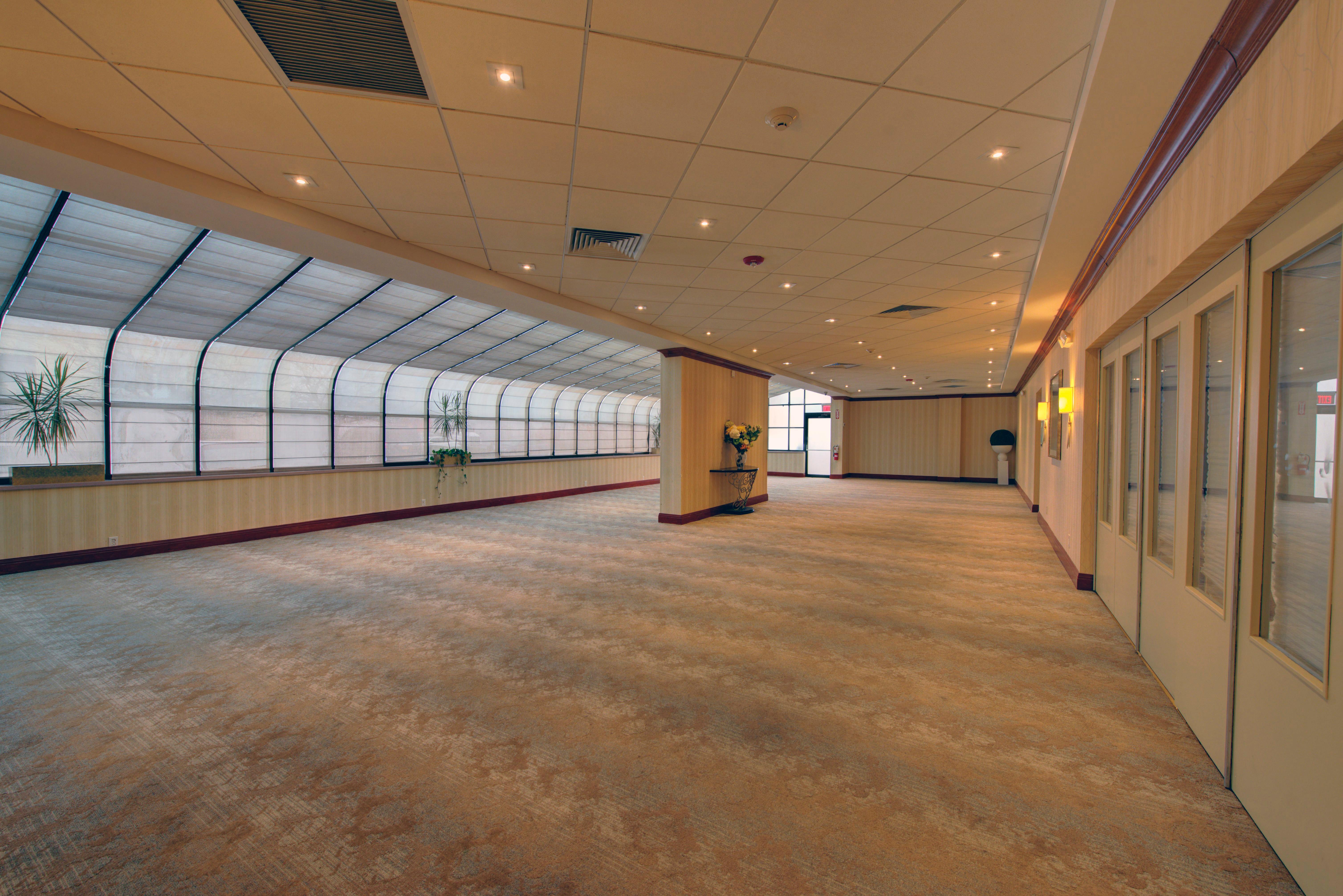 Holiday Inn Plainview-Long Island By Ihg Exteriör bild