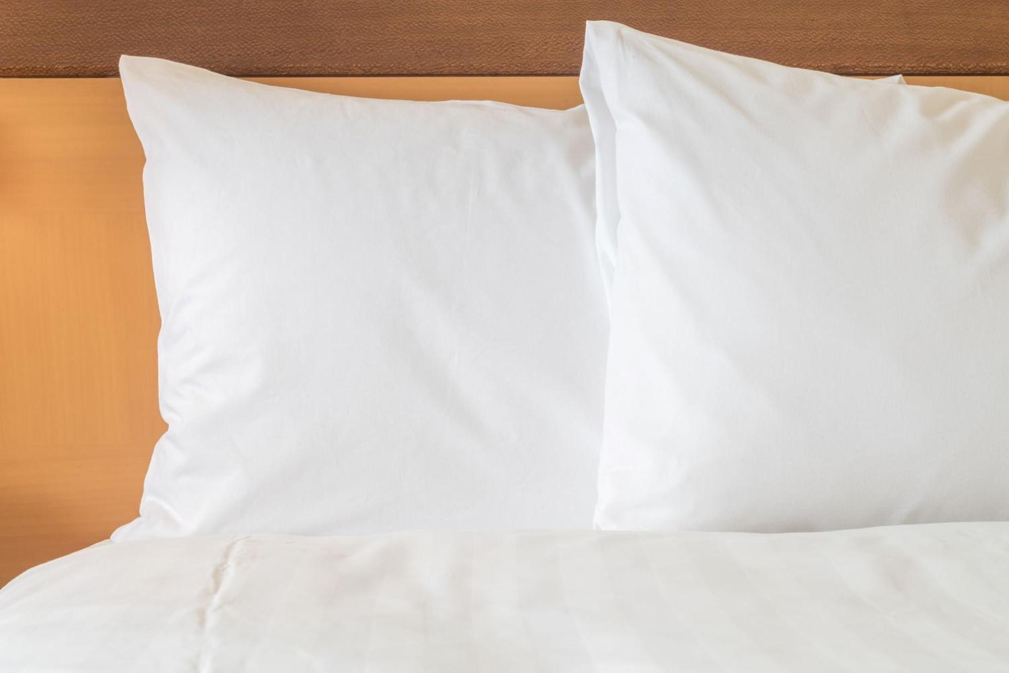Holiday Inn Plainview-Long Island By Ihg Exteriör bild